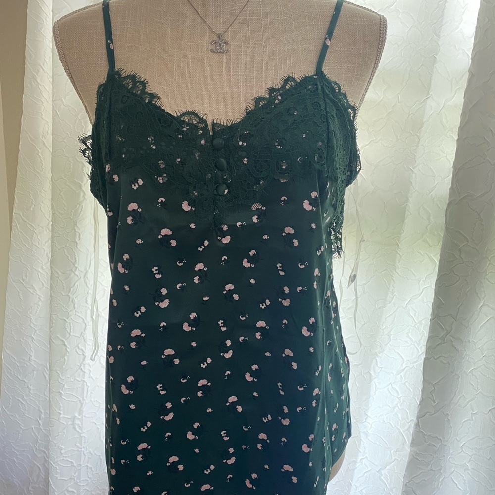 Satin tank
